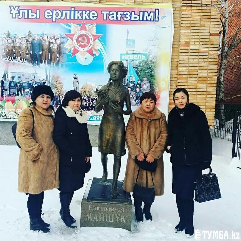 Орыс порносы: өзен жағасында үш жігіт